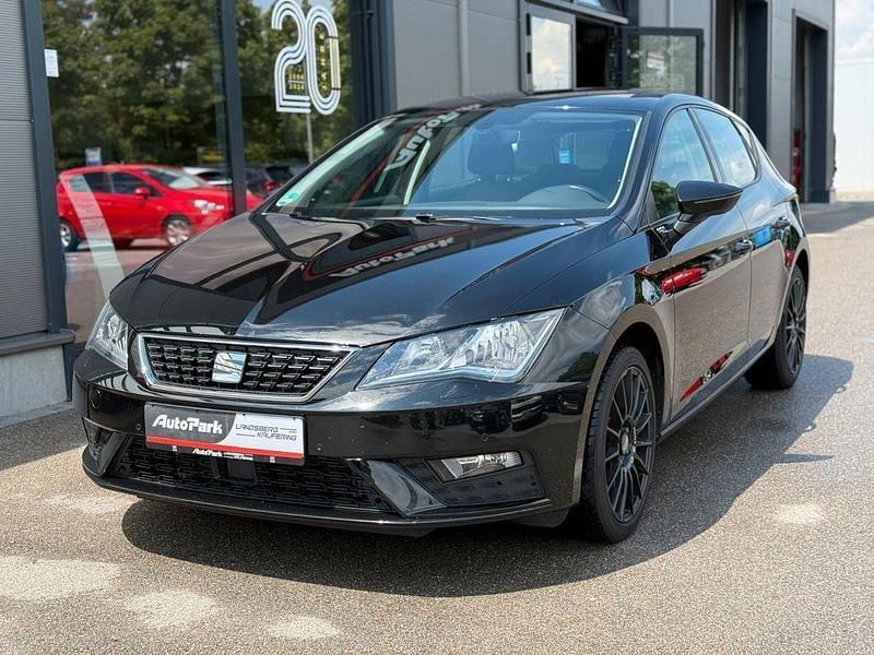 Schwarz Gebraucht 2018 Seat Leon Style Limousine | 9.490 € (Fairer Preis) - Bild 1/4