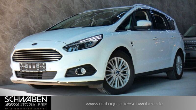 Weiß Gebraucht 2017 Ford S-MAX Titanium Van / Kleinbus | 11.999 € (Guter Preis) - Bild 1/4
