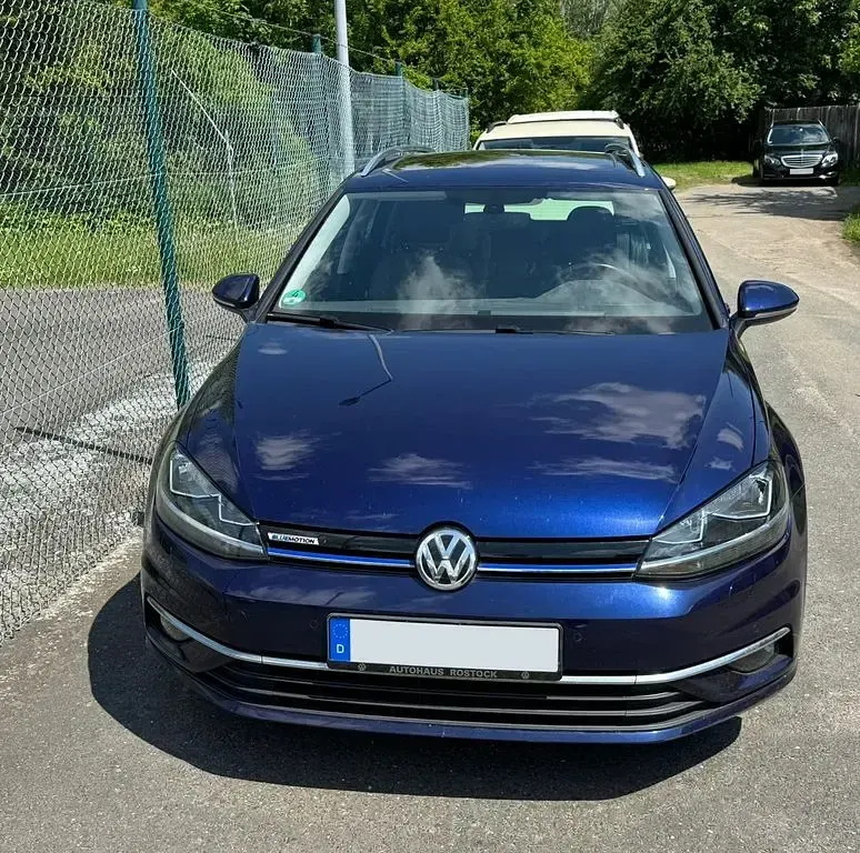 Gebraucht VW Golf VII Join 110 PS (80 kW) 2018 Blau Kombi