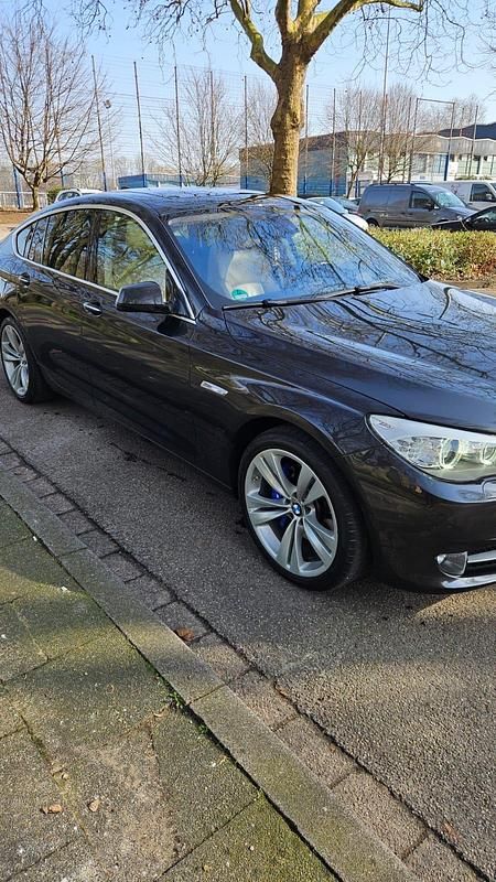 Gebraucht BMW 535 299 PS (219 kW) 2011 Grau Limousine