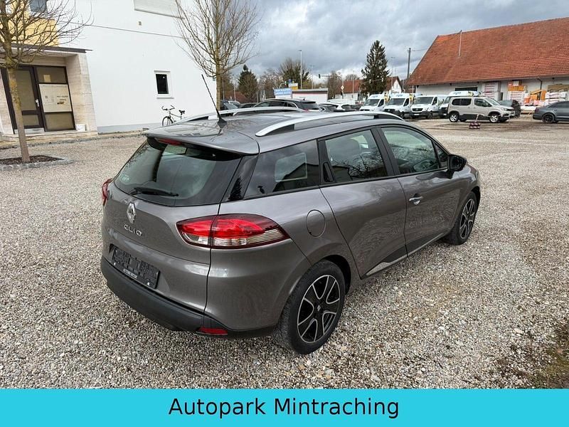Gebraucht Renault Clio GrandTour Dynamique 120 PS (88 kW) 2015 Grau Kombi