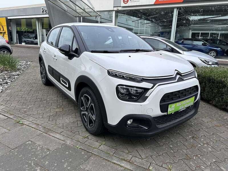 Weiß Gebraucht 2023 Citroën C3 PureTech Kleinwagen | 16.980 € (Teuer) - Bild 1/4