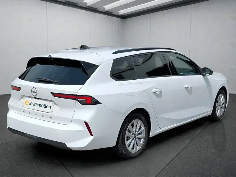 Gebraucht Opel Astra 110 PS (80 kW) 2025 Weiß Kleinwagen