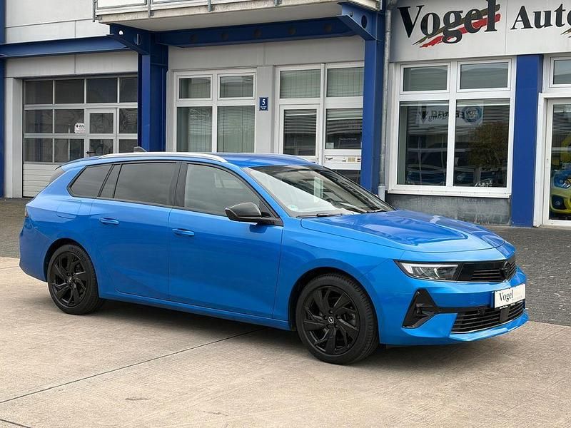Gebraucht Opel Astra 131 PS (96 kW) 2024 Blau Kombi