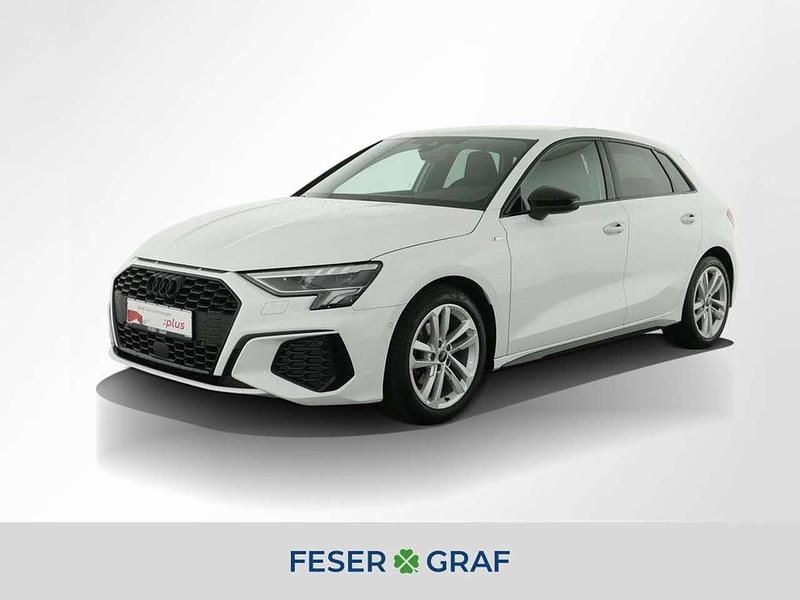 Second-hand Audi A3 S-Line 150 CP (110 kW) 2023 Alb Berlinǎ