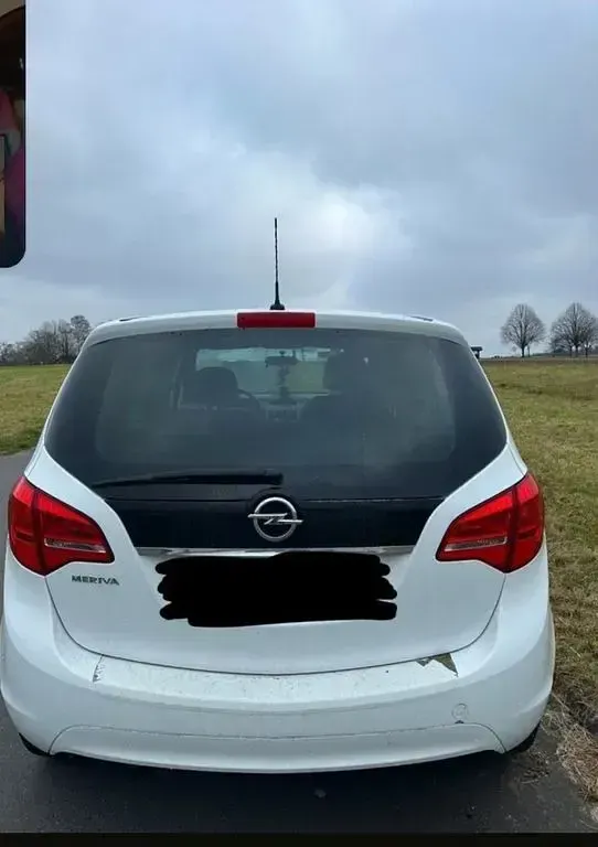 Second-hand Opel Meriva 101 CP (74 kW) 2012 Alb Monovolum