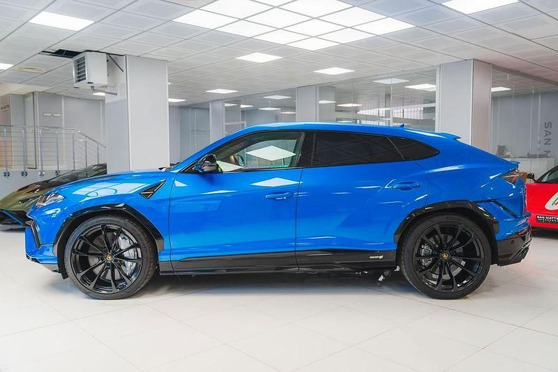 Gebraucht Lamborghini Urus 666 PS (489 kW) 2023 SUV