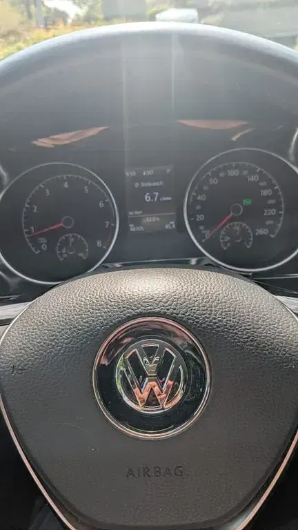 Gebraucht VW Touran Sound 150 PS (110 kW) 2017 Schwarz Van / Kleinbus