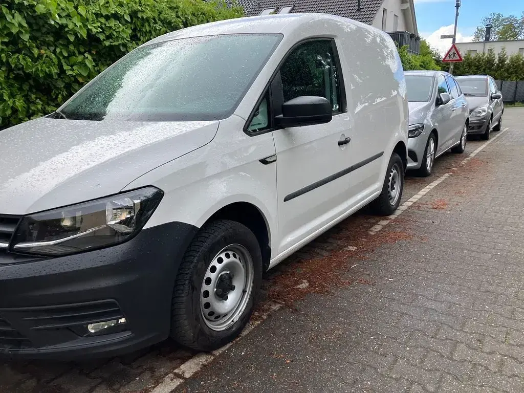 Brugt VW Caddy Basis 75 HK (55 kW) 2020 Hvid MPV