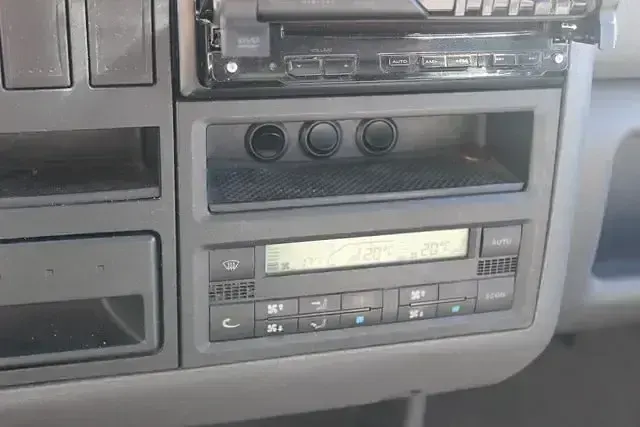 Używany VW T4 102 KM (75 kW) 1999 Srebrny Van