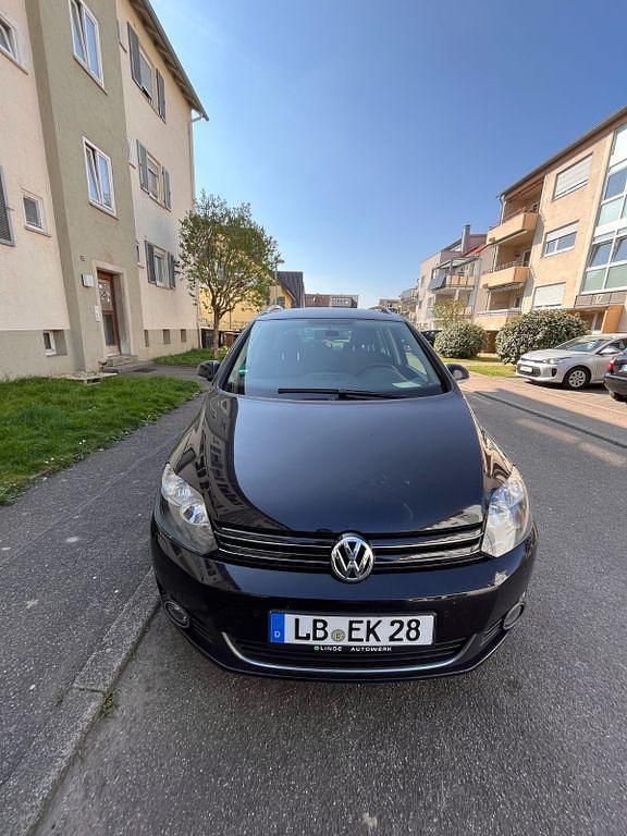 Schwarz Gebraucht 2011 VW Golf Plus Style Van / Kleinbus | 6.500 € (Guter Preis) - Bild 1/4