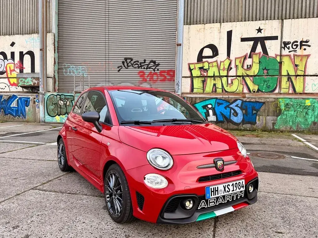 Gebraucht Abarth 595 165 PS (121 kW) 2023 Rot Kleinwagen