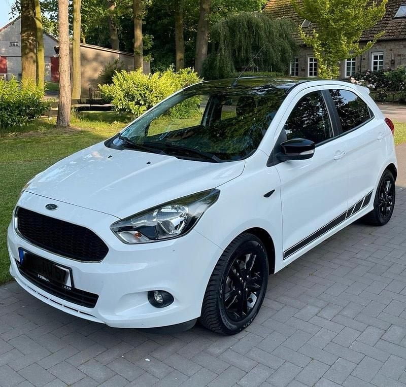 Begagnad Ford Ka Plus 86 HK (63 kW) 2018 Vit Halvkombi