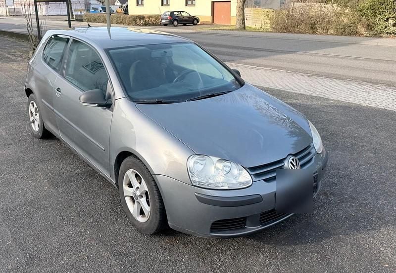 Gebraucht VW Golf IV 75 PS (55 kW) 2006 Grau Limousine