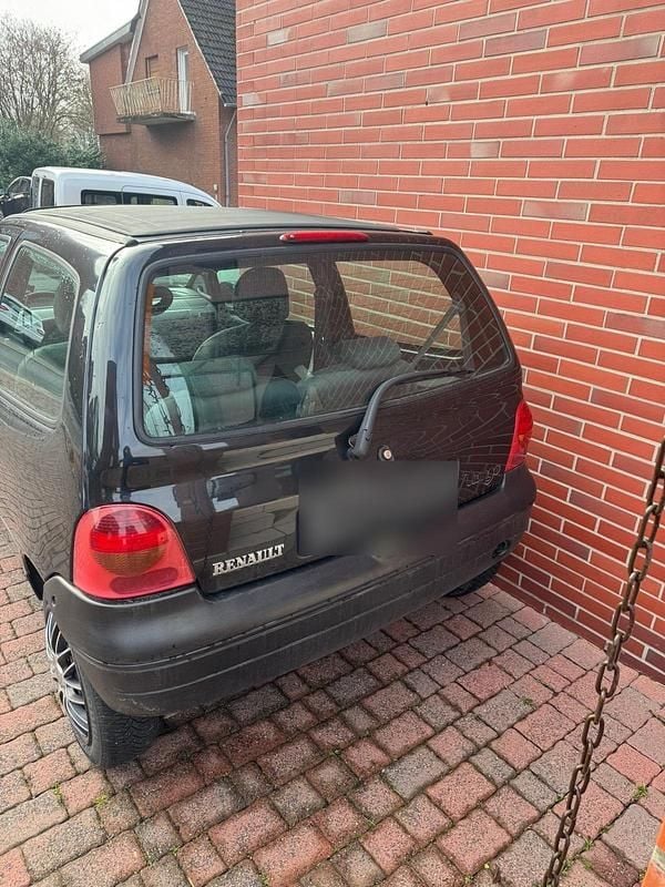 Używany Renault Twingo 60 KM (44 kW) 2002 Czarny Hatchback