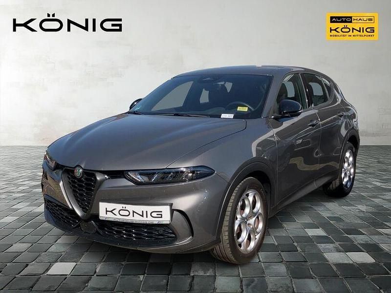 Grau Gebraucht 2023 Alfa Romeo Sprint Sprint Coupé | 25.990 € (Fairer Preis) - Bild 1/4