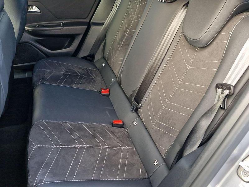 Gebraucht Opel Mokka-e Ultimate 100 kW (136 PS) 2023 Grau metallic SUV