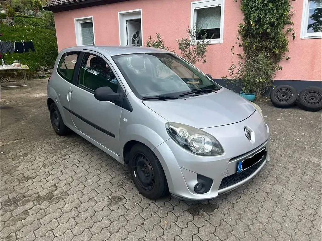 Używany Renault Twingo 75 KM (55 kW) 2008 Srebrny Hatchback