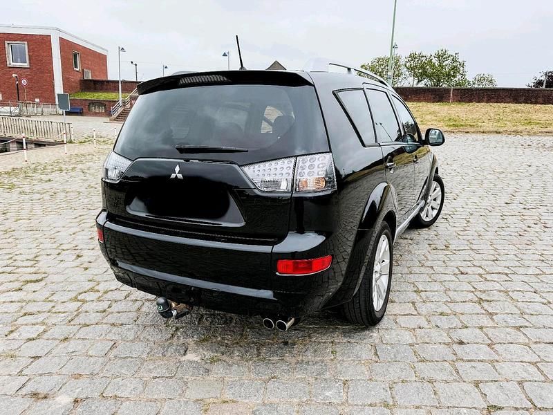 Schwarz Gebraucht 2008 Mitsubishi Outlander SUV | 7.000 € (Teuer) - Bild 1/4
