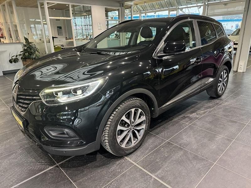 Schwarz Gebraucht 2022 Renault Kadjar Black Edition SUV | 17.950 € (Guter Preis) - Bild 1/4