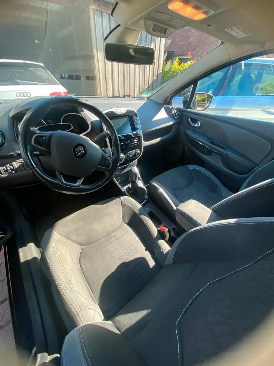 Gebraucht Renault Clio IV Dynamique 90 PS (66 kW) 2015 Schwarz Kleinwagen