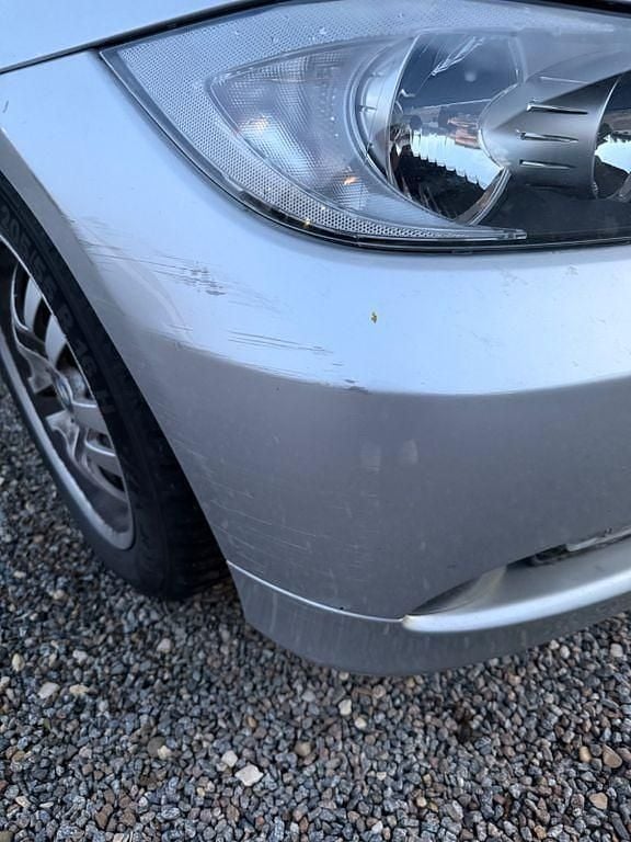 Gebraucht BMW 320 150 PS (110 kW) 2005 Silber Limousine