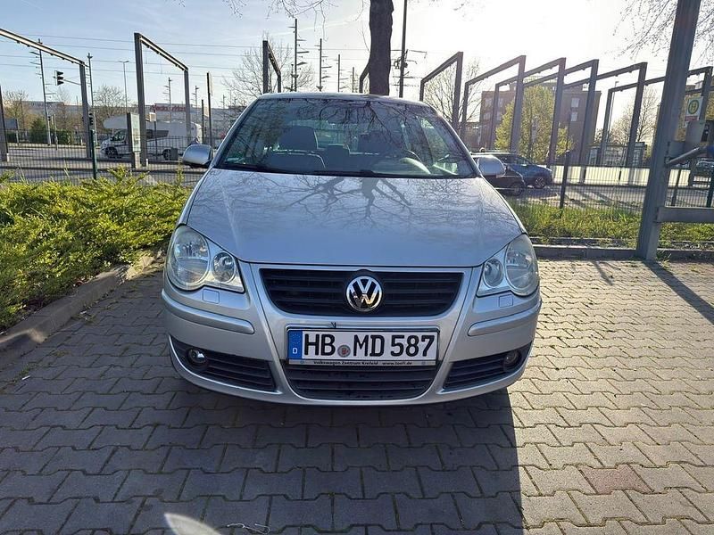 Usata VW Polo United 60 CV (44 kW) 2008 Argento Utilitaria
