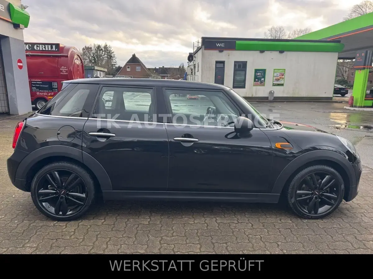 Occasion Mini ONE Pepper 102 ch (75 kW) 2015 Noir Citadine