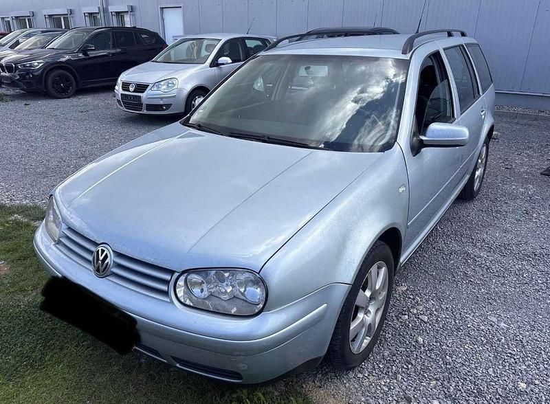 Silber Gebraucht 2003 VW Golf IV Pacific Kombi | 1.999 € - Bild 1/4