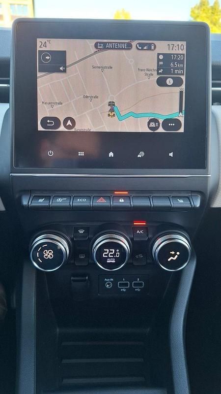 Gebraucht Renault Clio V Business 91 PS (66 kW) 2022 Schwarz Kleinwagen