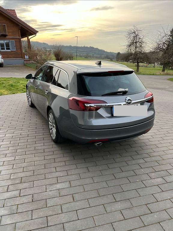 Gebraucht Opel Insignia Innovation 170 PS (125 kW) 2016 Grau Kombi
