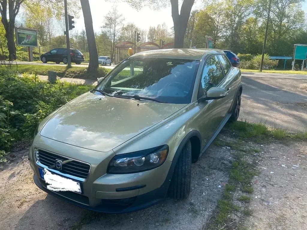Używany Volvo C30 109 KM (80 kW) 2008 Zielony Hatchback