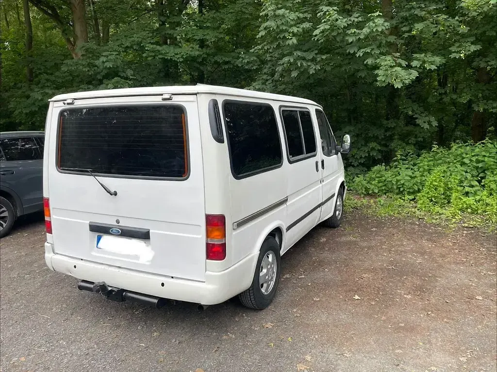 Gebraucht Ford Transit 114 PS (83 kW) 1996 Weiß Van / Kleinbus