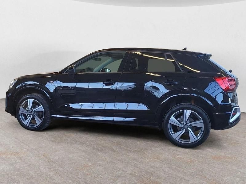 Gebraucht Audi Q2 S-Line 150 PS (110 kW) 2024 Mythosschwarz metallic SUV