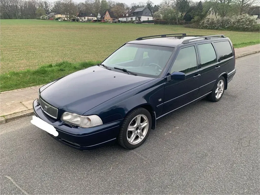 Gebraucht Volvo V70 239 PS (175 kW) 1998 Blau Kombi