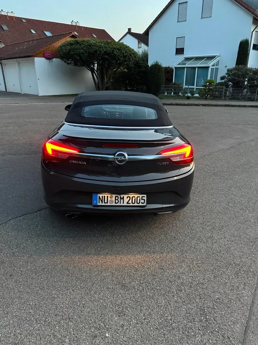 Gebraucht Opel Cascada 170 PS (125 kW) 2014 Grau Cabrio
