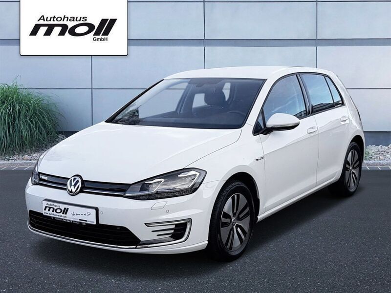 Gebraucht VW e-Golf Comfortline 100 kW (136 PS) 2019 Weiß Kleinwagen