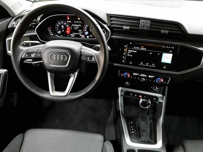 Gebraucht Audi Q3 Advanced 150 PS (110 kW) 2024 Chronosgrau metallic SUV