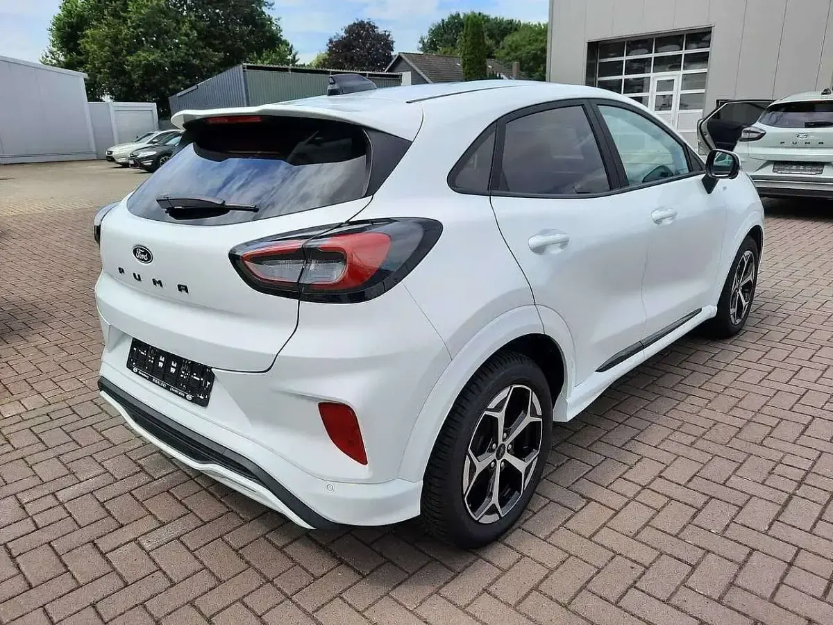 Gebraucht Ford Puma ST-Line X 155 PS (114 kW) 2025 Frost weiß SUV