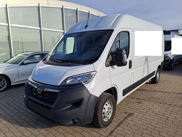 Weiß Gebraucht 2024 Opel Movano Van | 22.980 € - Bild 1/4
