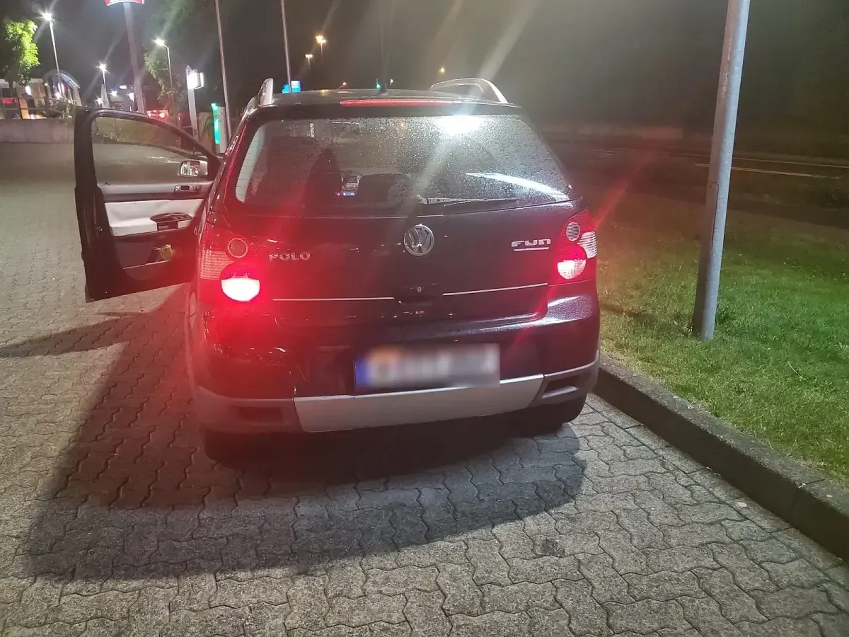 Gebraucht VW Polo Cross 75 PS (55 kW) 2004 Schwarz Kleinwagen
