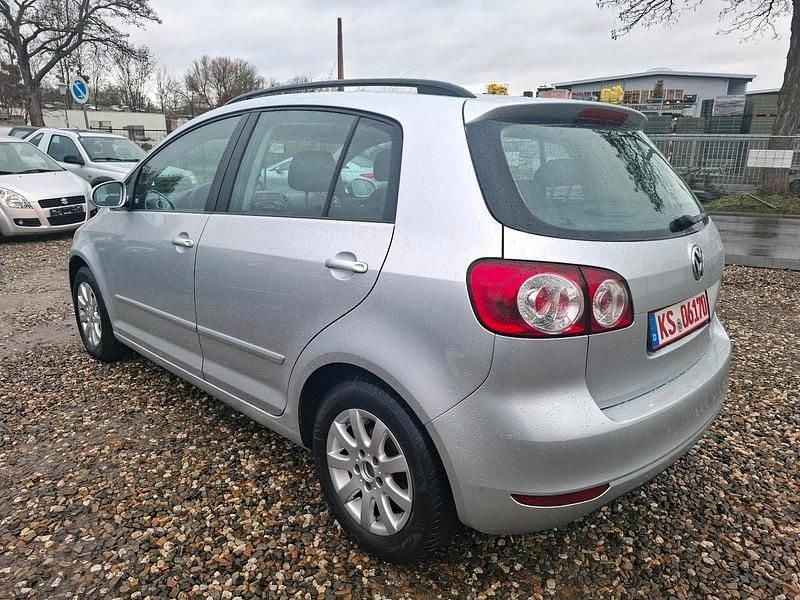 Gebraucht VW Golf VI 102 PS (75 kW) 2009 Silber Kleinwagen