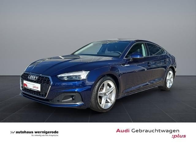 Navarrablau metallic Gebraucht 2022 Audi A5 Sportback Basis Kleinwagen | 28.940 € (Guter Preis) - Bild 1/4