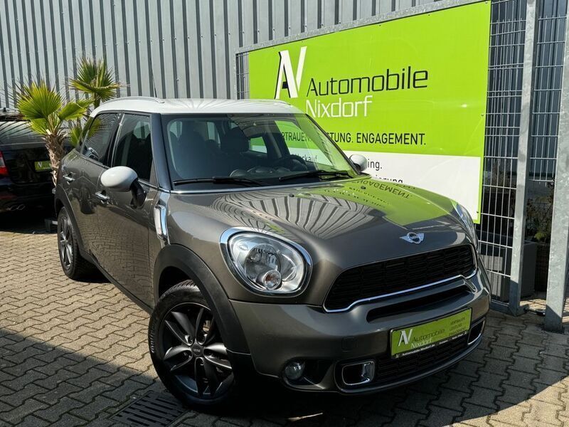 Grau Gebraucht 2010 Mini Cooper S Countryman SUV | 9.280 € (Teuer) - Bild 1/4