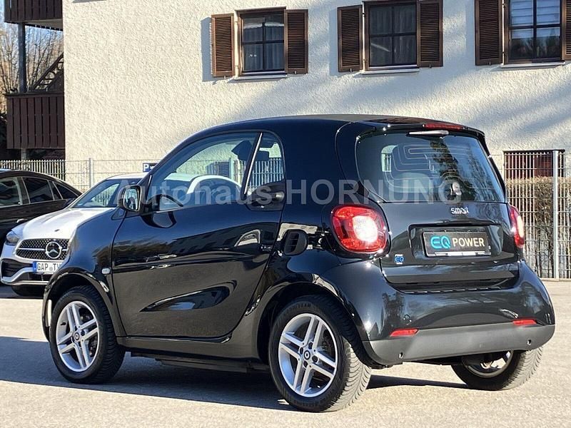 Gebraucht Smart ForTwo Electric Drive 60 kW (82 PS) 2022 Bodypanels in black Kleinwagen