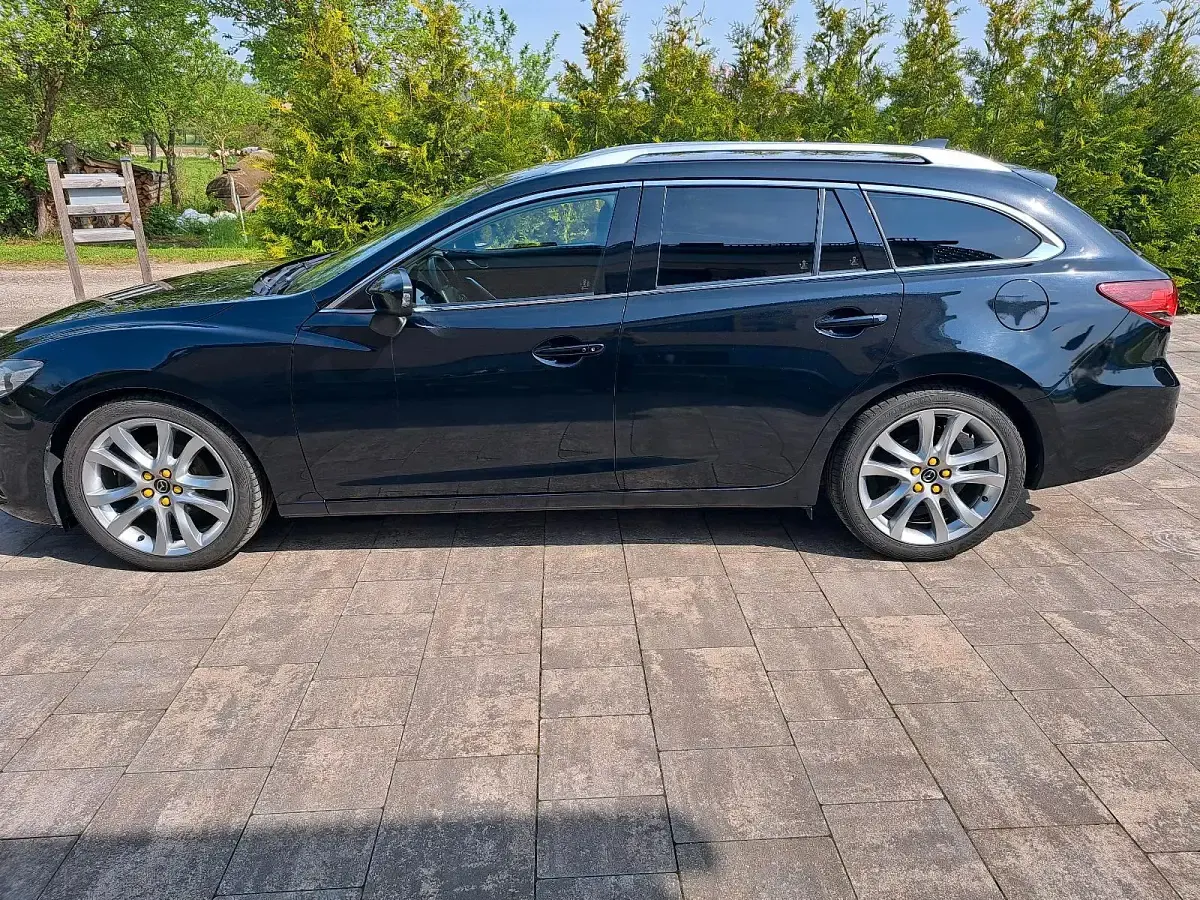 Gebraucht Mazda 6 175 PS (128 kW) 2013 Schwarz Kombi