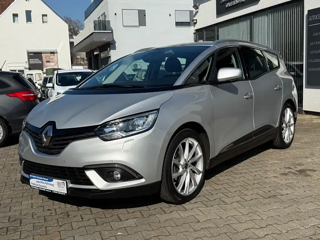 Gebraucht Renault Scénic Business 120 PS (88 kW) 2019 Silber Van / Kleinbus