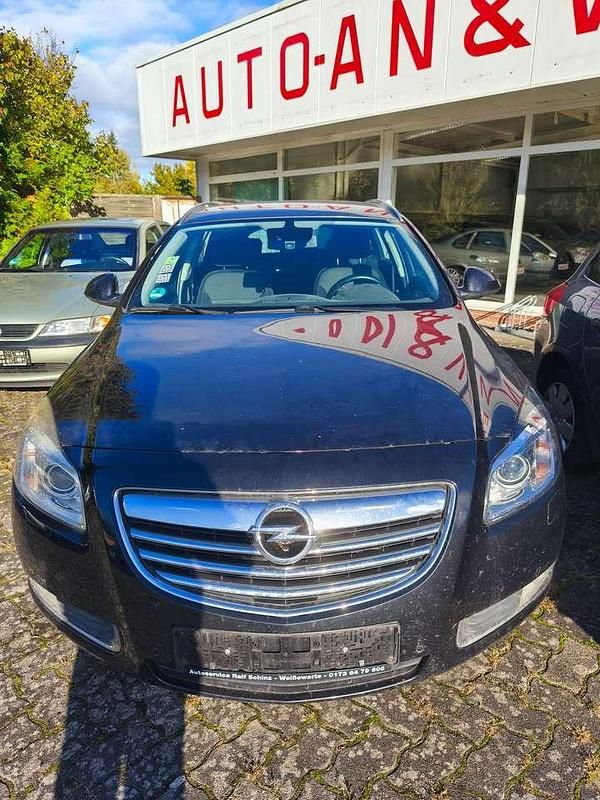 Karbonschw graphitschw midnigh Gebraucht 2010 Opel Insignia Edition Kombi | 1.190 € (Superpreis) - Bild 1/4