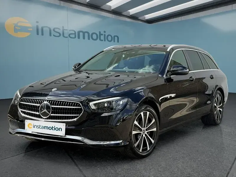 Gebraucht Mercedes E300 211 PS (155 kW) 2021 Andere Kombi