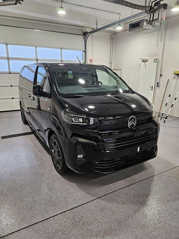 Neu Citroën Spacetourer 177 PS (130 kW) 2026 Schwarz Van / Kleinbus